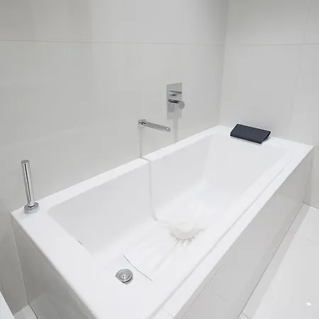 Orquidario In The Centre And Near The アパート エステポナ