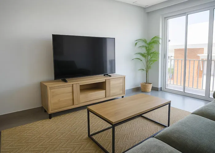 Orquidario In The Centre And Near The Apartment Estepona