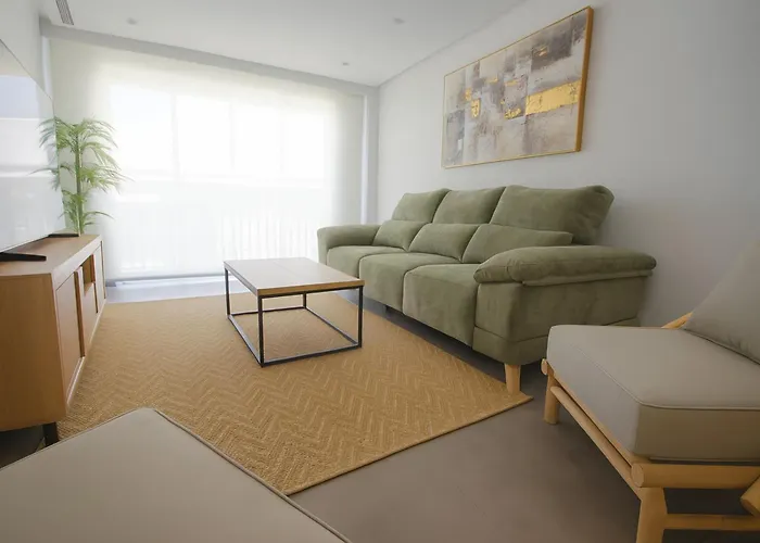 Orquidario In The Centre And Near The Apartment Estepona